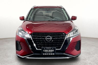 2022 Nissan Kicks SV
