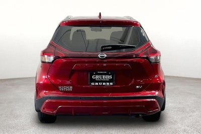 2022 Nissan Kicks SV