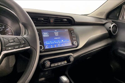 2022 Nissan Kicks SV