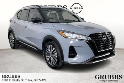 2023 Nissan Kicks SR