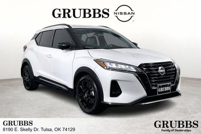 2023 Nissan Kicks SR