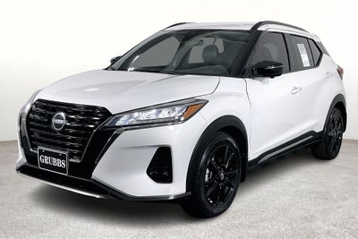 2023 Nissan Kicks SR