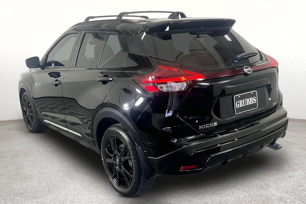 2024 Nissan Kicks SR