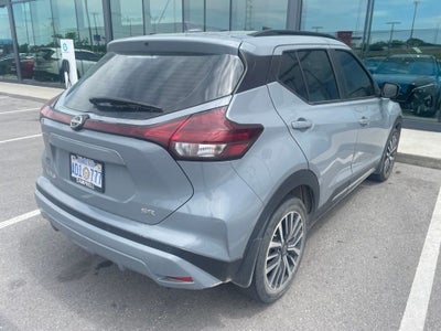2023 Nissan Kicks SR