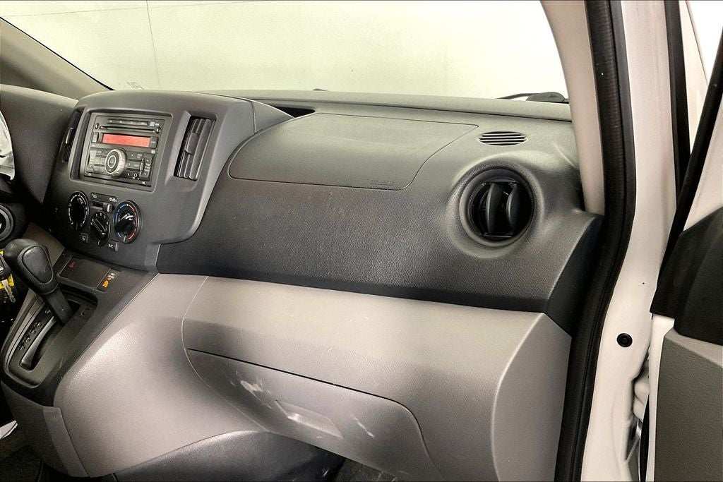 2017 Nissan NV200 SV