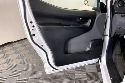 2017 Nissan NV200 SV