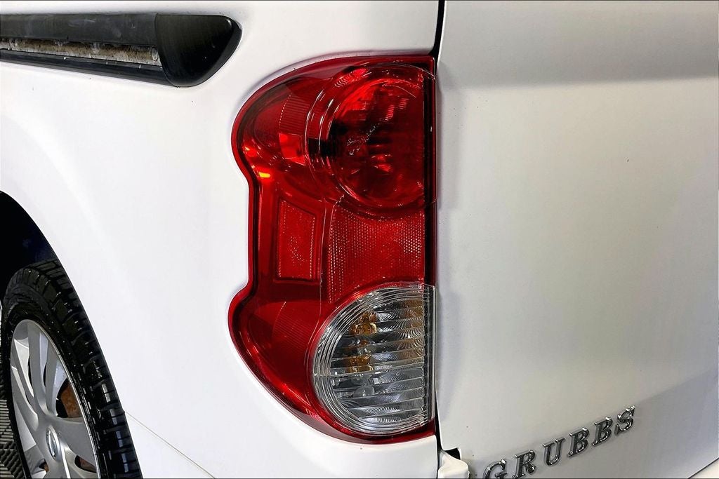 2017 Nissan NV200 SV