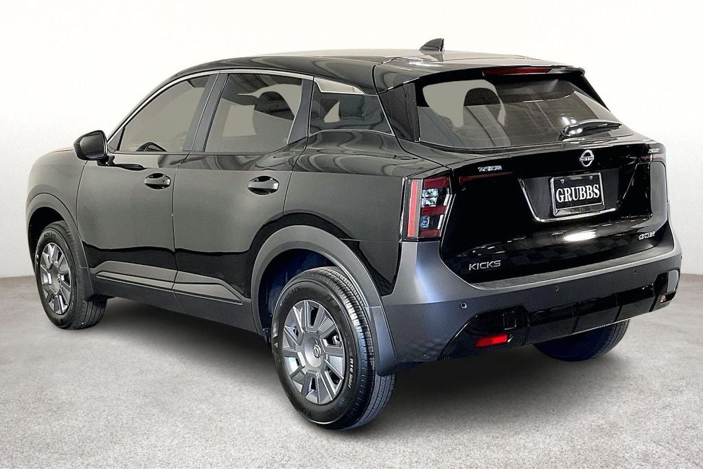 2026 Nissan Kicks S