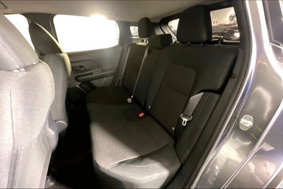 2027 Nissan Kicks S