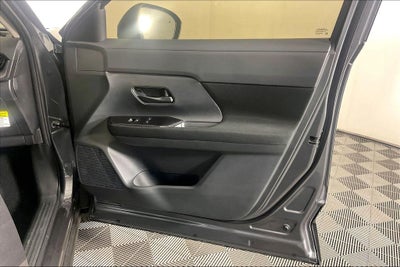 2027 Nissan Kicks S
