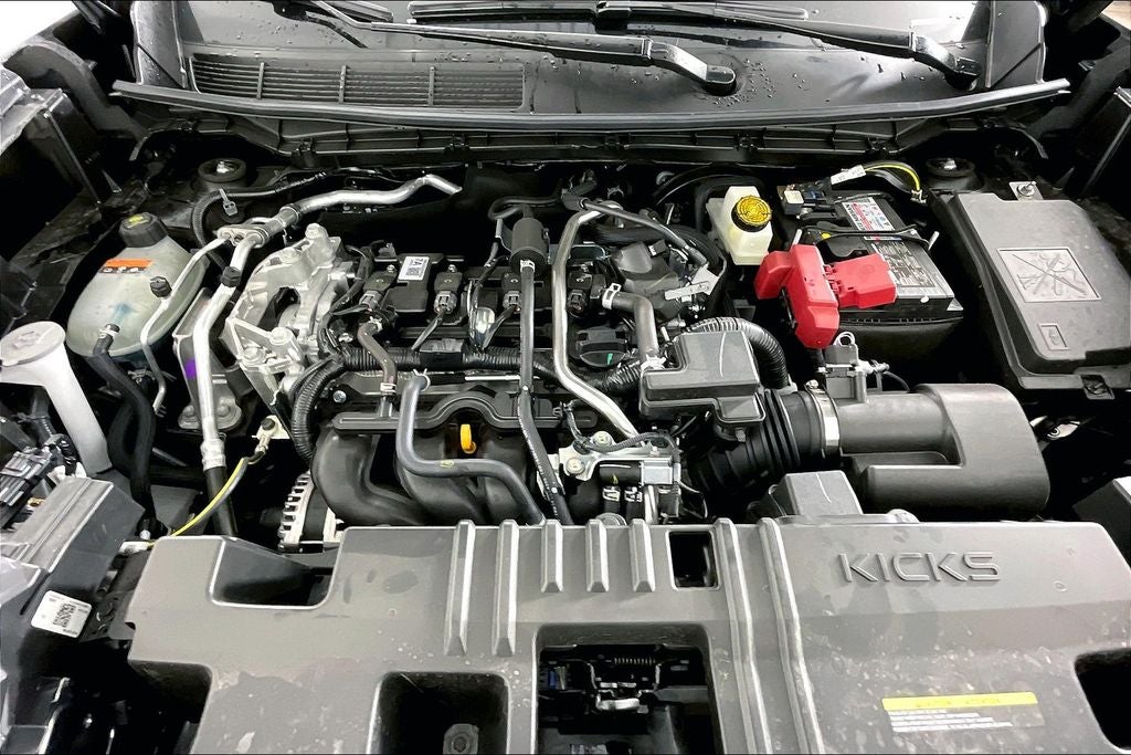 2025 Nissan Kicks SV