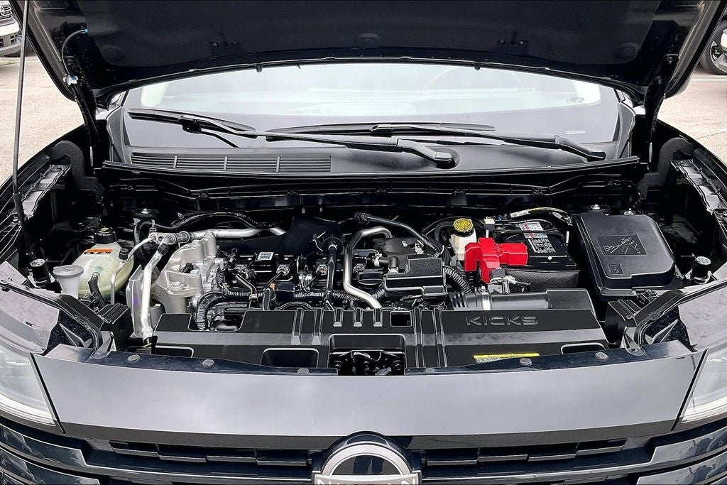 2025 Nissan Kicks SV