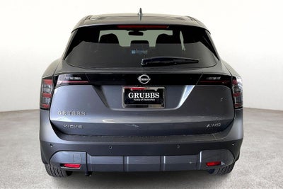 2025 Nissan Kicks SV