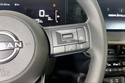 2027 Nissan Kicks SV