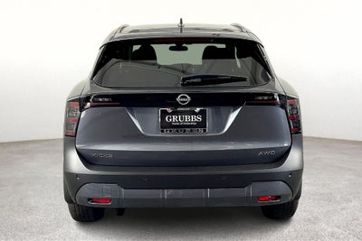 2025 Nissan Kicks SV