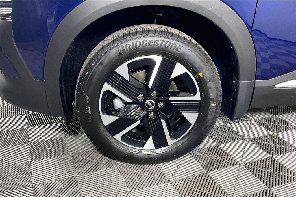 2027 Nissan Kicks SV