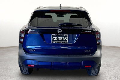 2027 Nissan Kicks SV