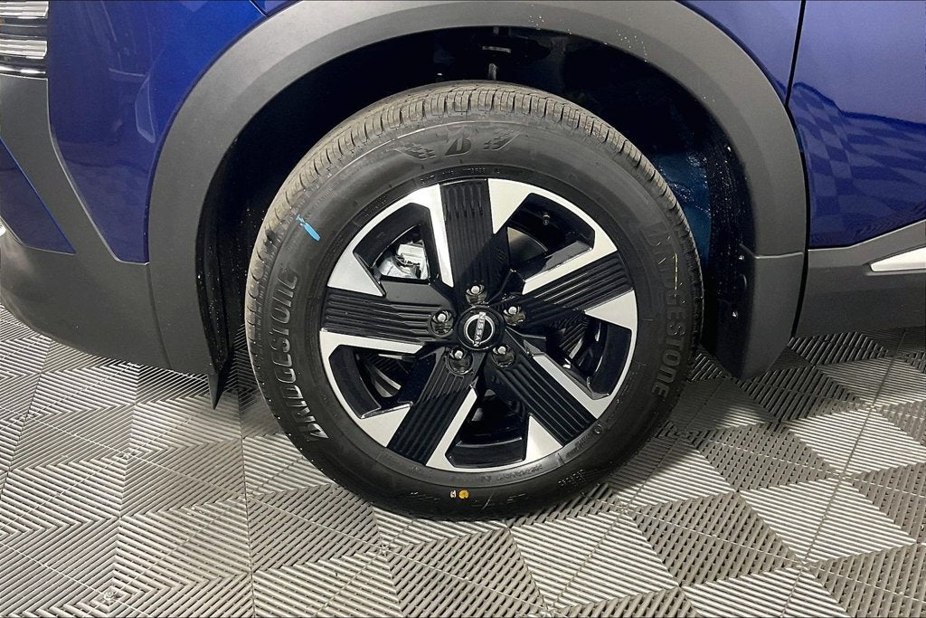 2027 Nissan Kicks SV