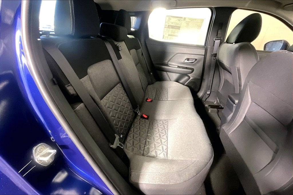 2027 Nissan Kicks SV