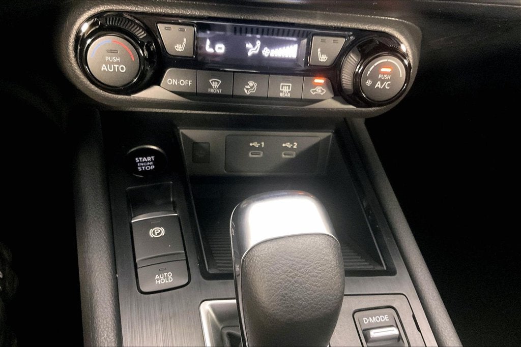2027 Nissan Kicks SV