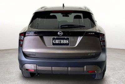 2027 Nissan Kicks SV