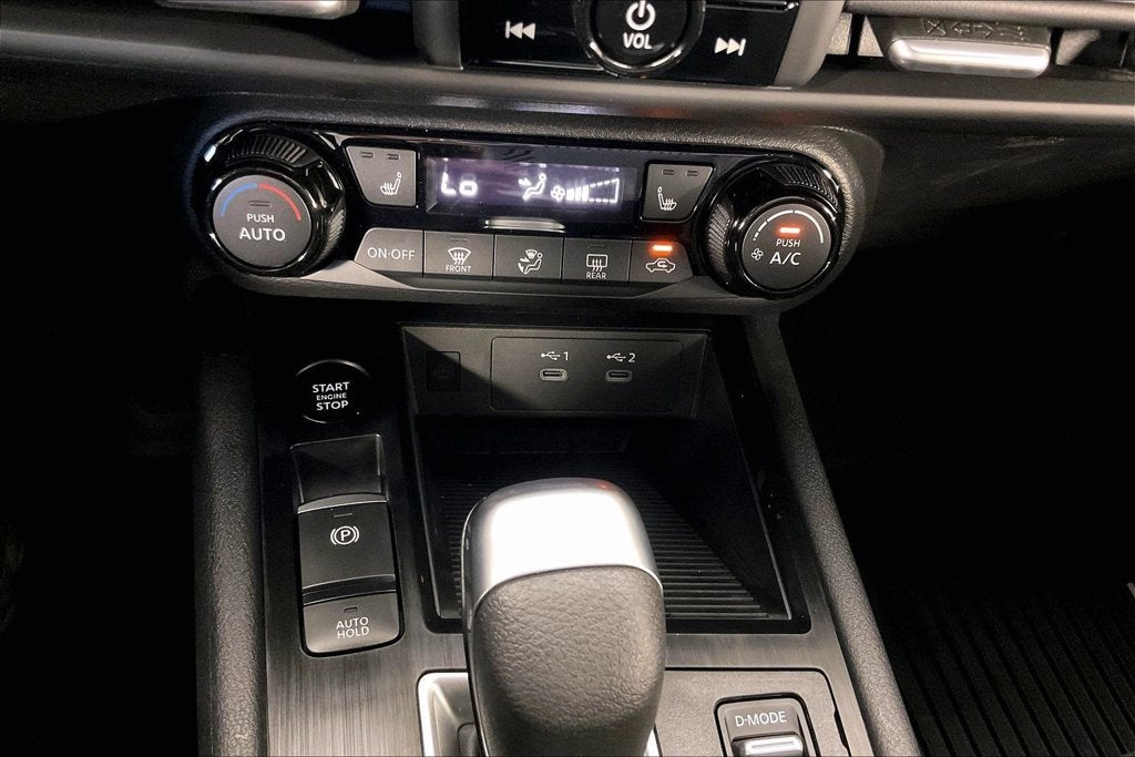 2027 Nissan Kicks SV