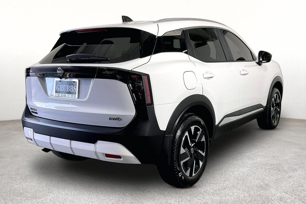 2027 Nissan Kicks SV