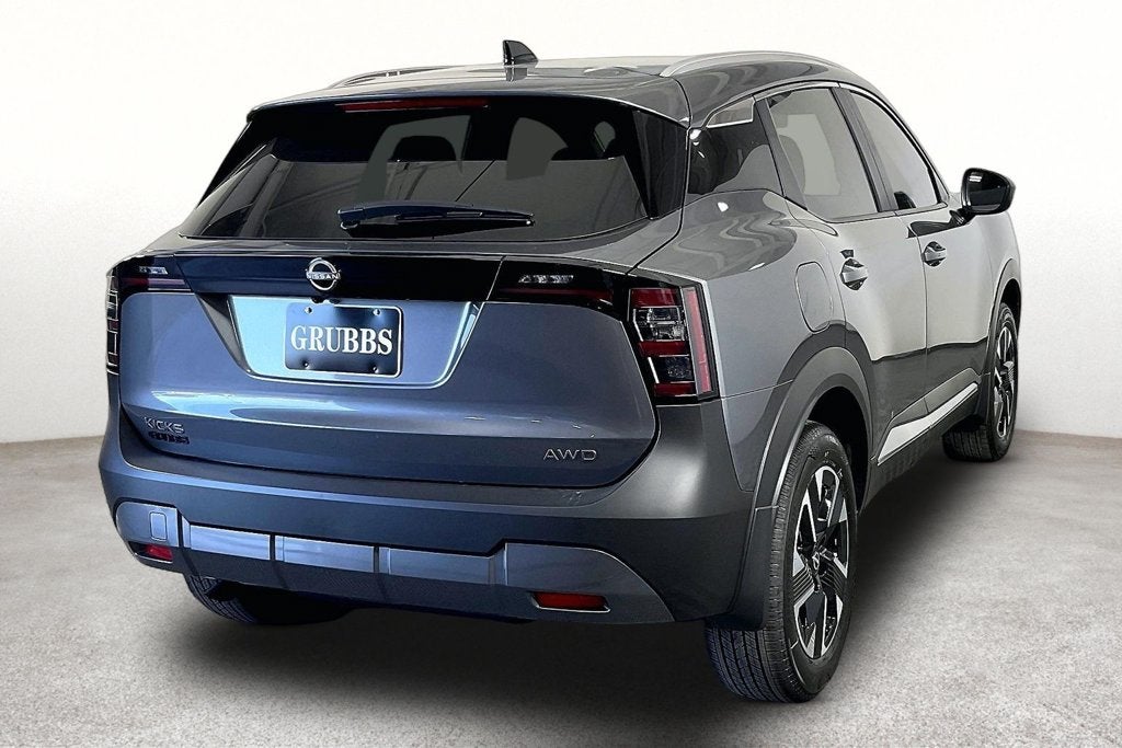 2027 Nissan Kicks SV
