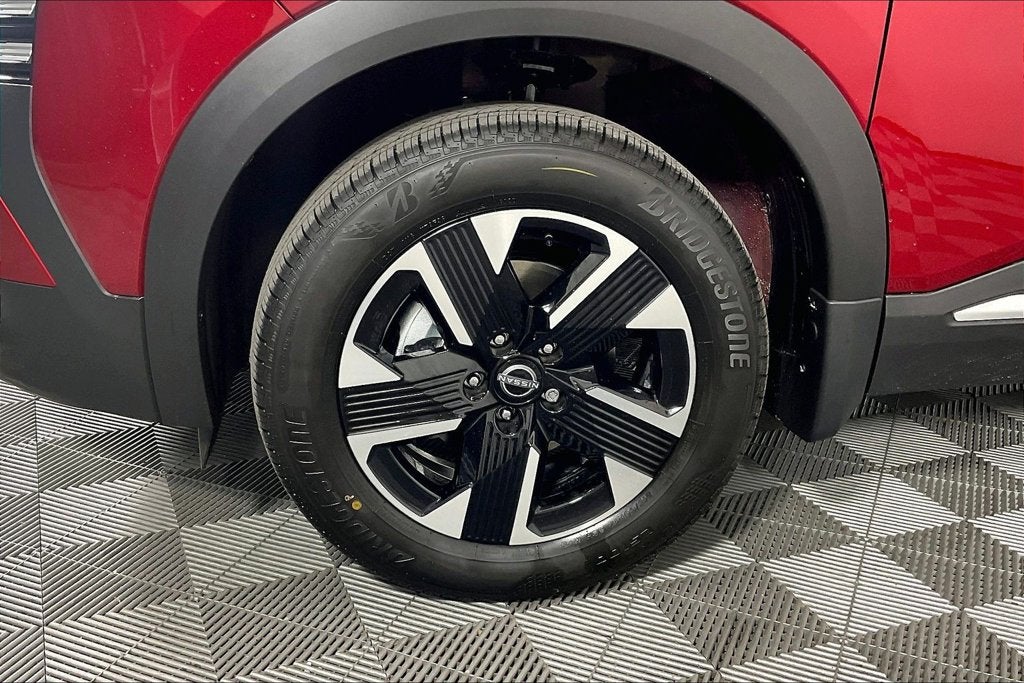 2027 Nissan Kicks SV