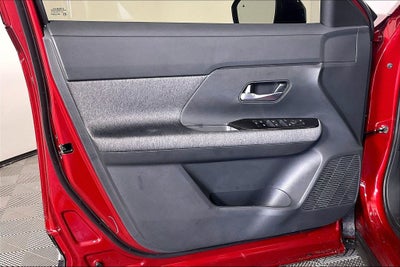 2027 Nissan Kicks SV