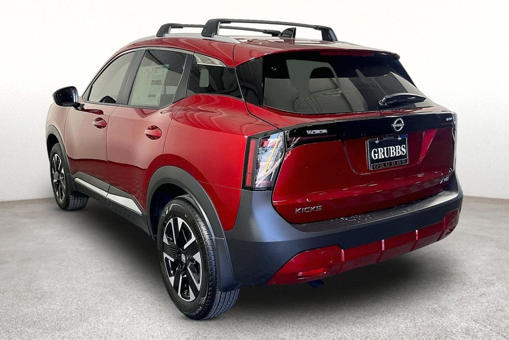 2027 Nissan Kicks SV