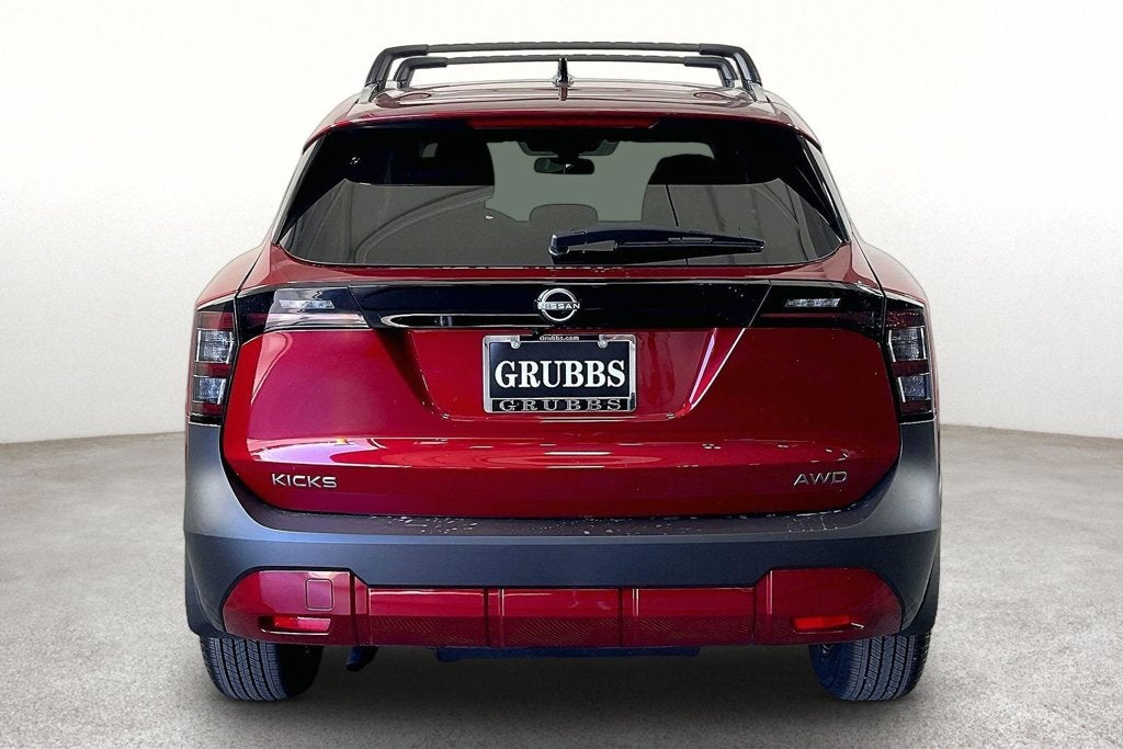2027 Nissan Kicks SV
