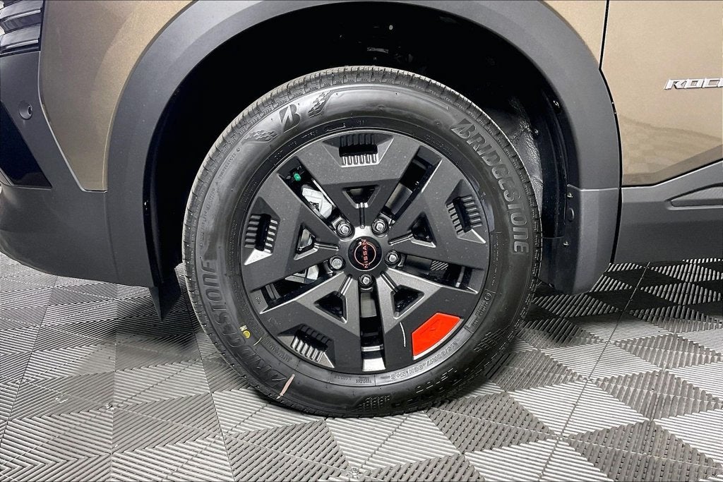 2027 Nissan Kicks SV