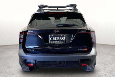 2027 Nissan Kicks SV