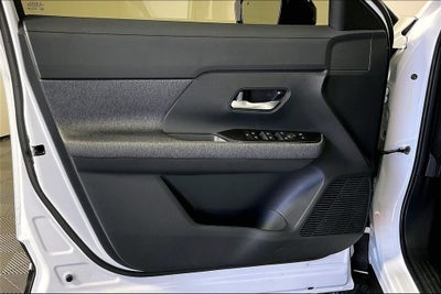 2027 Nissan Kicks SV