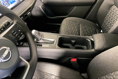 2027 Nissan Kicks SV
