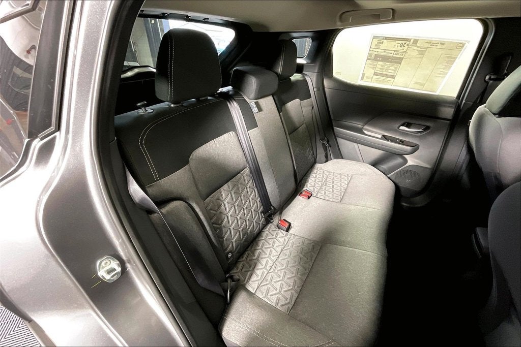 2027 Nissan Kicks SV