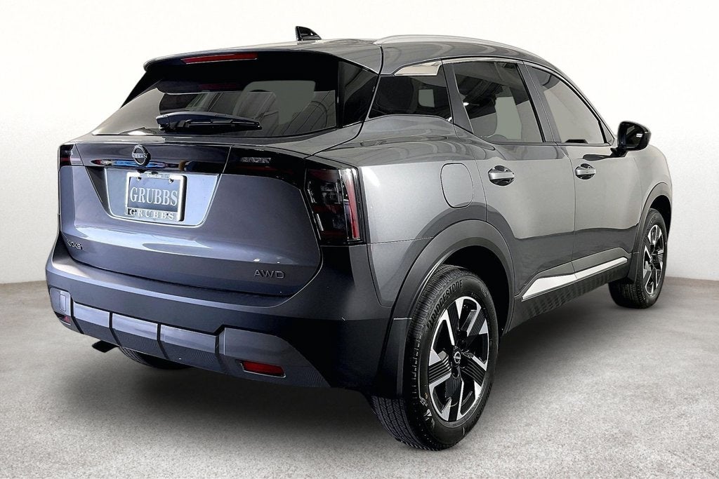2027 Nissan Kicks SV