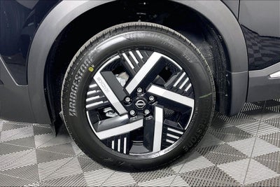 2027 Nissan Kicks SV