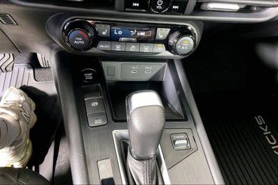 2027 Nissan Kicks SV