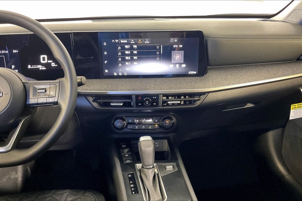 2027 Nissan Kicks SV