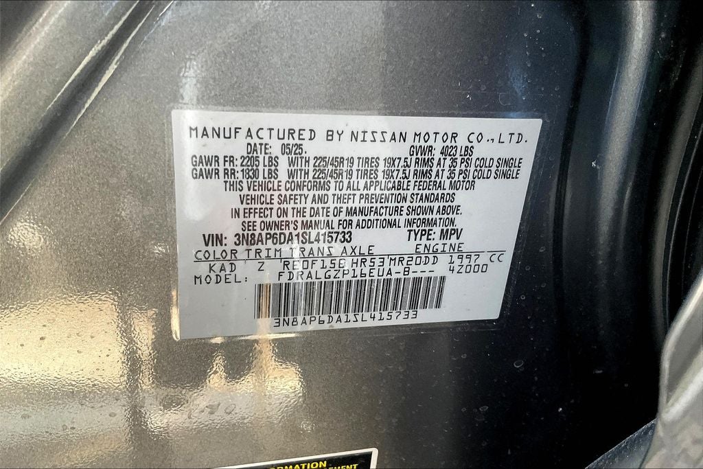 2025 Nissan Kicks SR