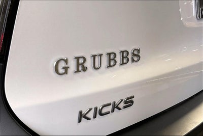 2025 Nissan Kicks SR