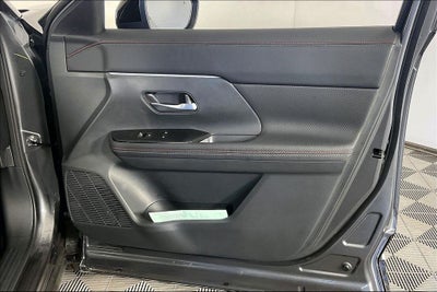 2027 Nissan Kicks SR