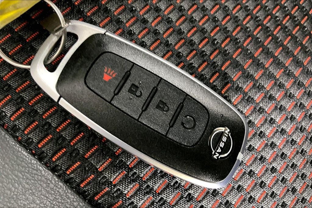 2027 Nissan Kicks SR