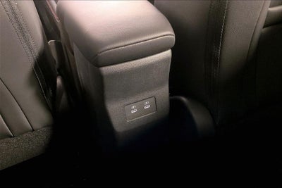 2027 Nissan Kicks SR