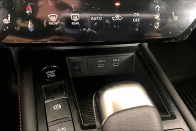 2027 Nissan Kicks SR