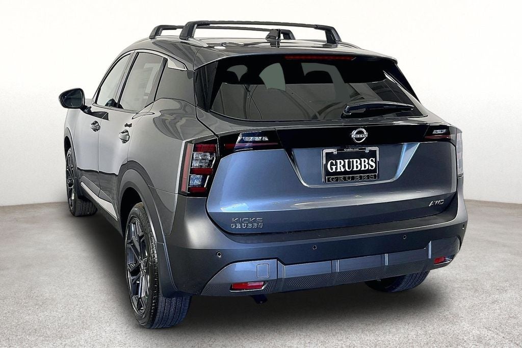 2027 Nissan Kicks SR