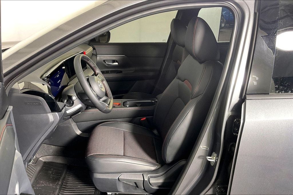 2027 Nissan Kicks SR