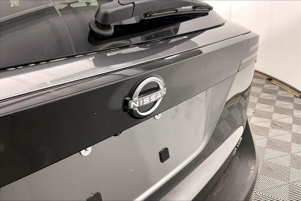 2027 Nissan Kicks SR